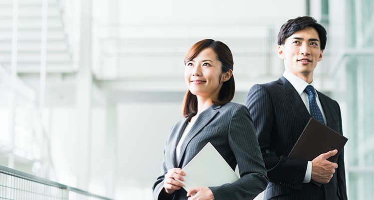 働く人のイメージ写真