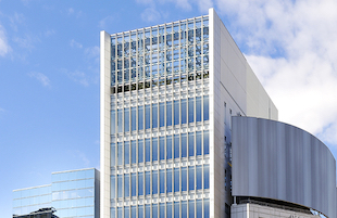 東京本社外観